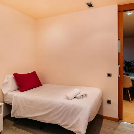 Cozy Casanova-eixample Apartment